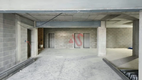 Apartamento T1 para Venda em Meixomil