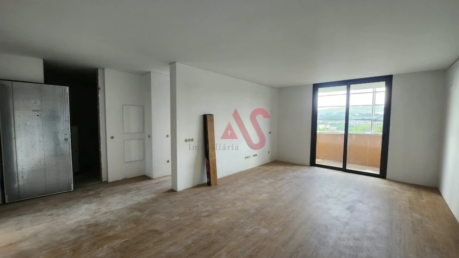 Apartamento T1 para Venda em Meixomil Foto 7