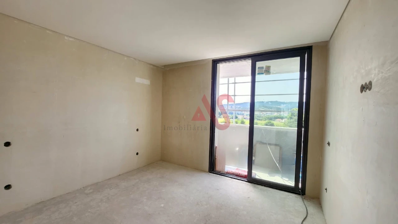 Apartamento T1 para Venda em Meixomil Foto 12