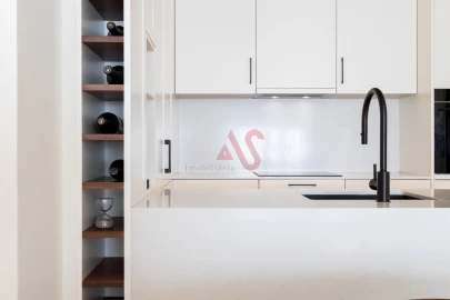 Apartamento T3 para Venda em Marvila