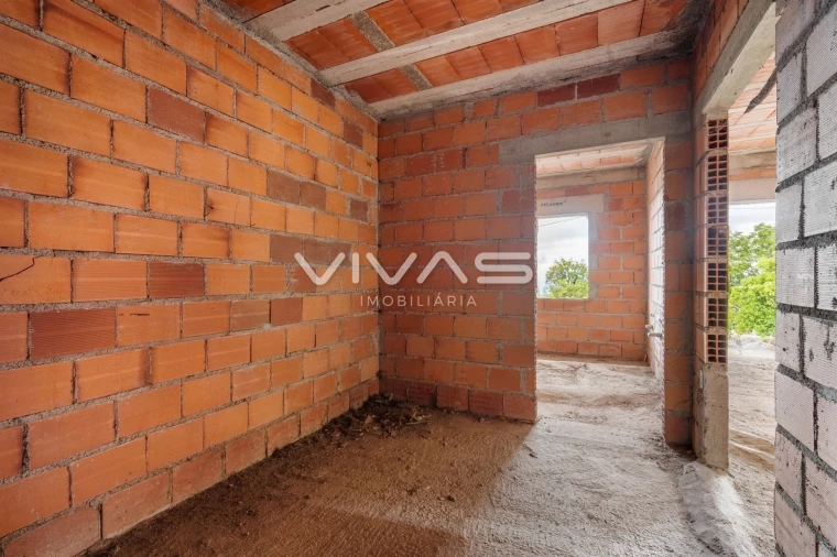 Moradia T4 para Venda em Vila Verde e Barbudo Foto 28