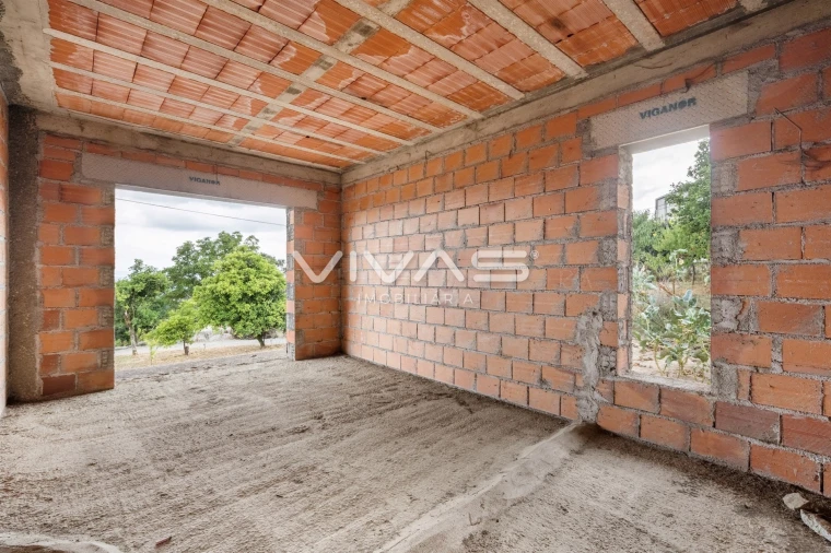 Moradia T4 para Venda em Vila Verde e Barbudo Foto 30