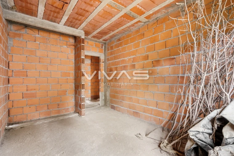 Moradia T4 para Venda em Vila Verde e Barbudo Foto 24