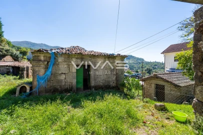 Moradia T0 para Venda em Chorense e Monte