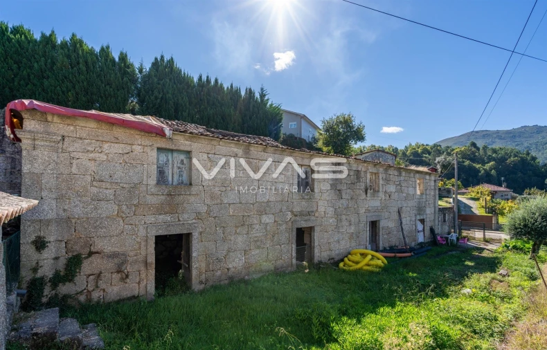 Moradia T0 para Venda em Chorense e Monte Foto 4
