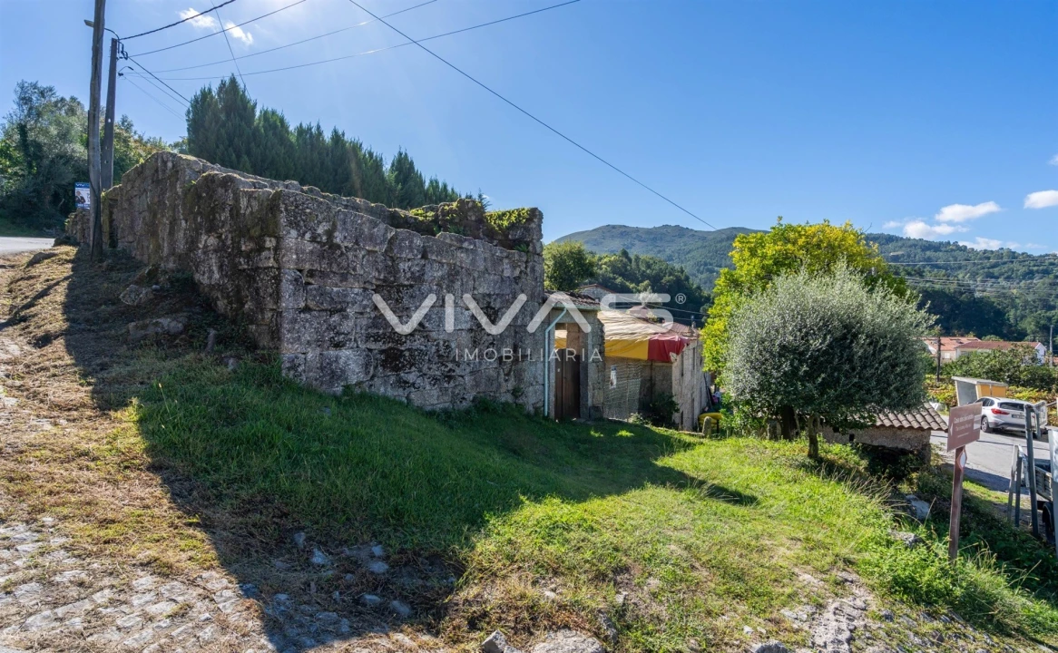 Moradia T0 para Venda em Chorense e Monte Foto 1