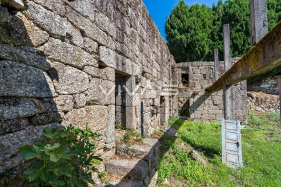 Moradia T0 para Venda em Chorense e Monte
