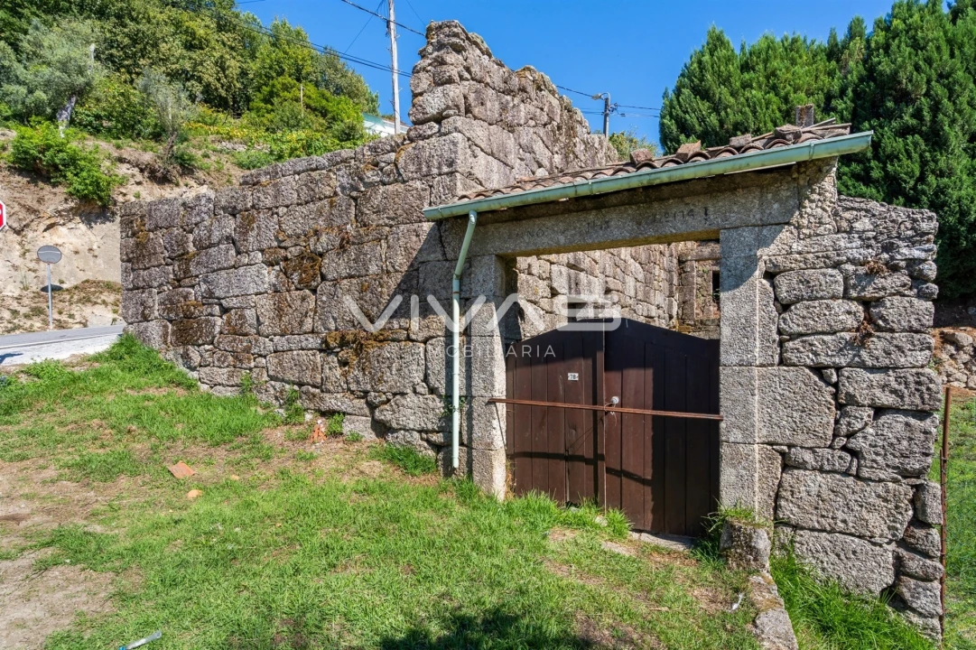 Moradia T0 para Venda em Chorense e Monte Foto 5