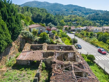 Moradia T0 para Venda em Chorense e Monte
