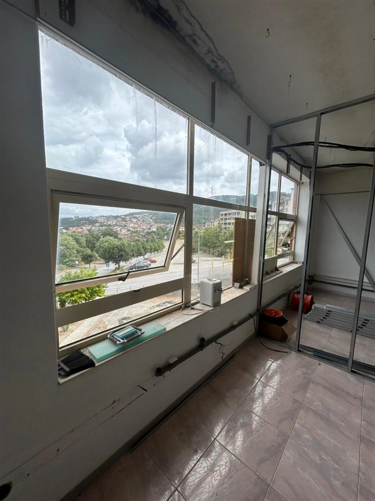 Apartamento T1 para Venda em Alpendorada, Várzea e Torrão Foto 14
