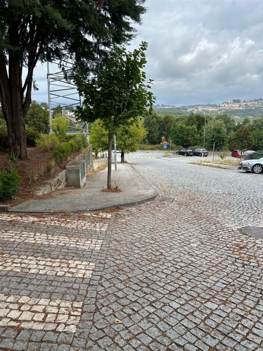 Apartamento T1 para Venda em Alpendorada, Várzea e Torrão Foto 19