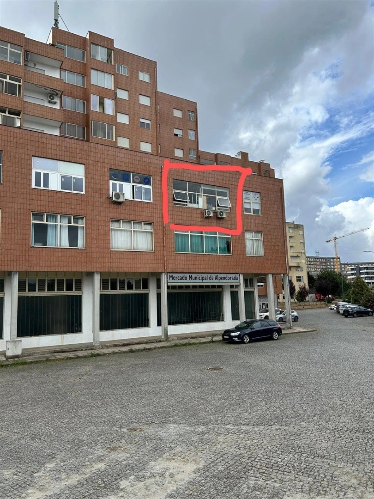 Apartamento T1 para Venda em Alpendorada, Várzea e Torrão Foto 2
