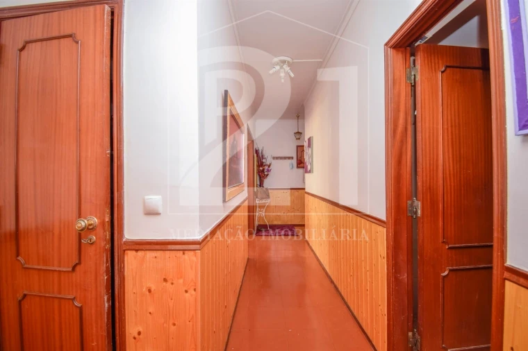 Apartamento T2 para Venda em Cacém e São Marcos Foto 8