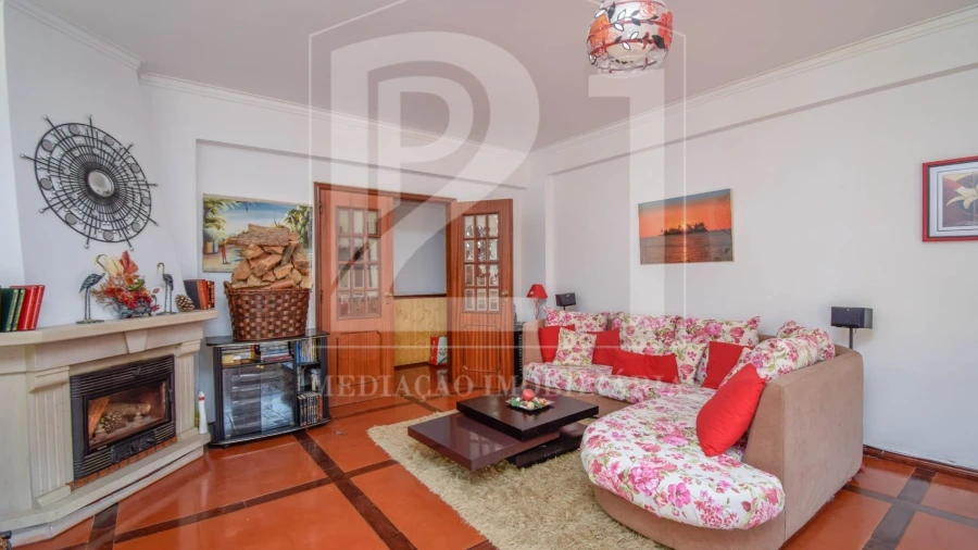 Apartamento T2 para Venda em Cacém e São Marcos