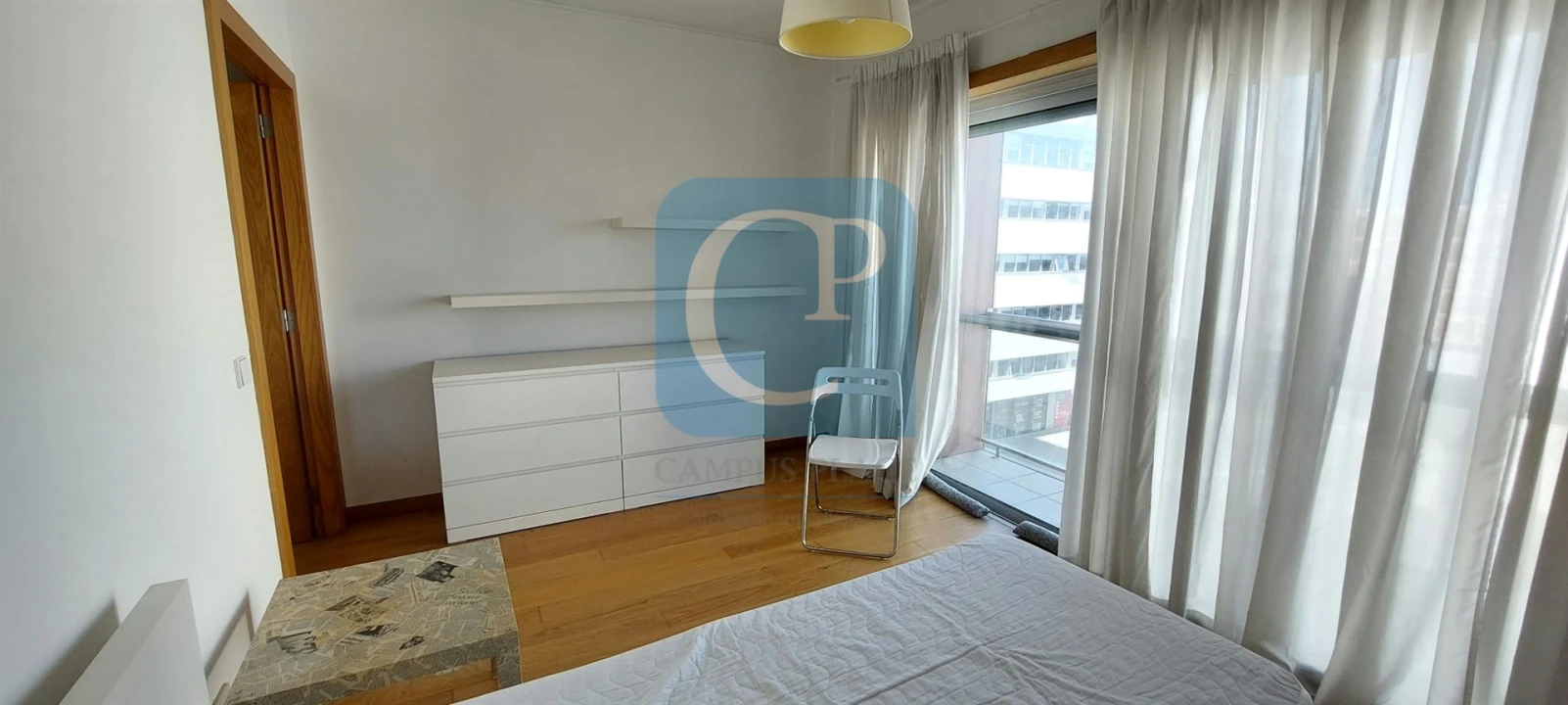 Apartamento T2 para Arrendamento em Paranhos Foto 9