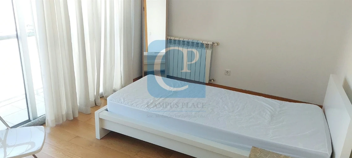 Apartamento T2 para Arrendamento em Paranhos Foto 10