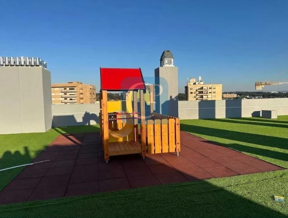 Apartamento T4 para Arrendamento em Moreira Foto 8
