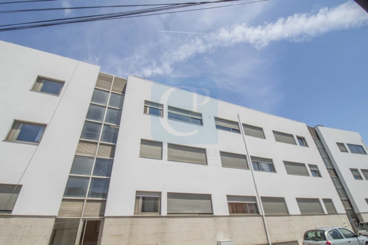 Apartamento T3 para Arrendamento em São Mamede de Infesta e Senhora da Hora Foto 18