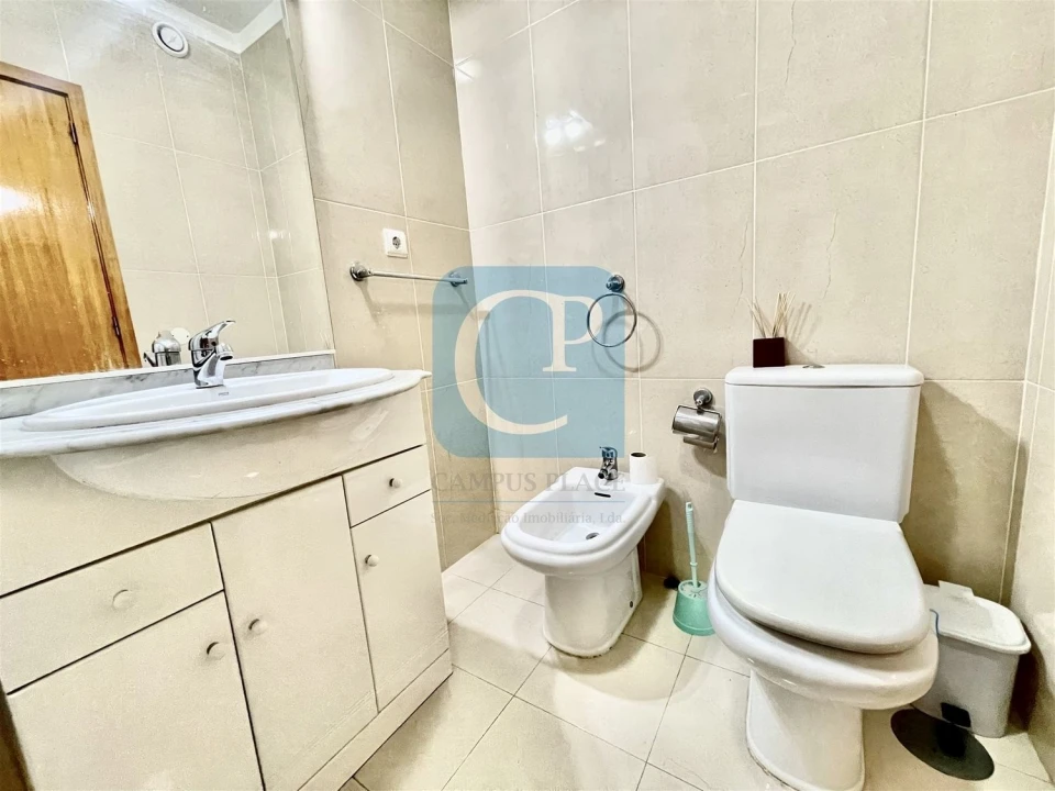Apartamento T3 para Arrendamento em São Mamede de Infesta e Senhora da Hora Foto 12