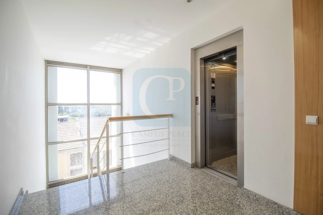 Apartamento T1 para Arrendamento em São Mamede de Infesta e Senhora da Hora Foto 15