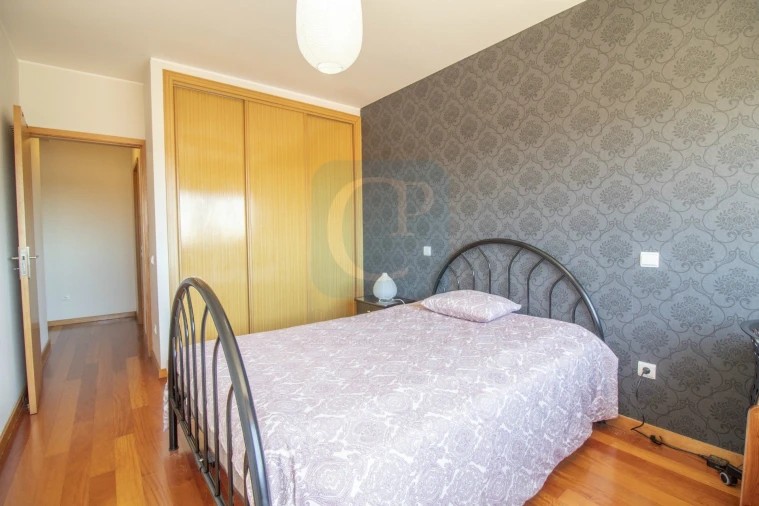 Apartamento T1 para Arrendamento em São Mamede de Infesta e Senhora da Hora Foto 9