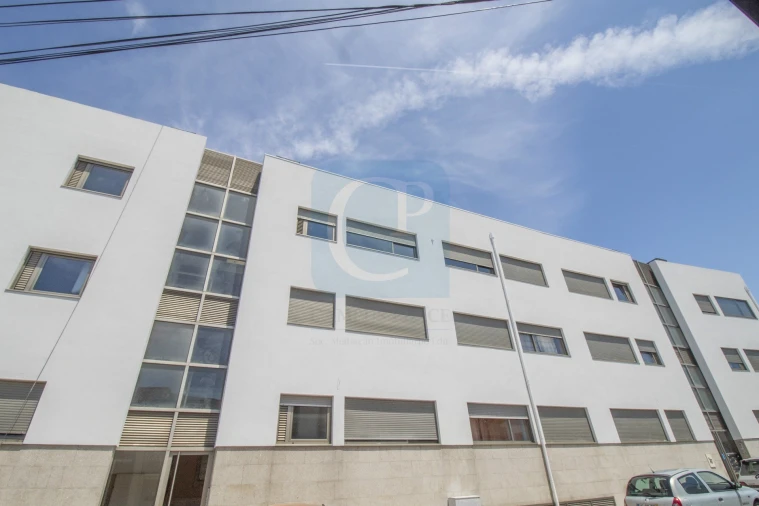 Apartamento T1 para Arrendamento em São Mamede de Infesta e Senhora da Hora Foto 12