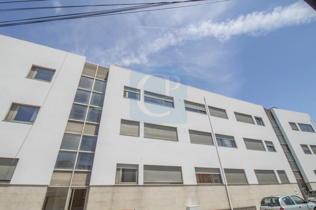 Apartamento T1 para Arrendamento em São Mamede de Infesta e Senhora da Hora Foto 12