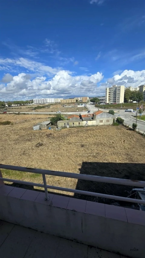 Apartamento T2 para Arrendamento em Póvoa de Varzim, Beiriz e Argivai