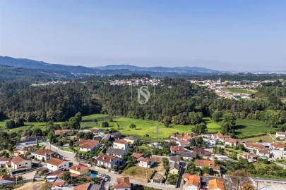 Moradia T3 para Venda em Lama