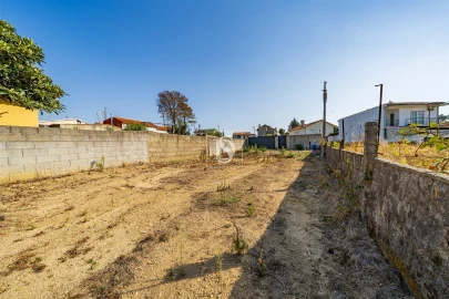 Moradia T3 para Venda em Lama