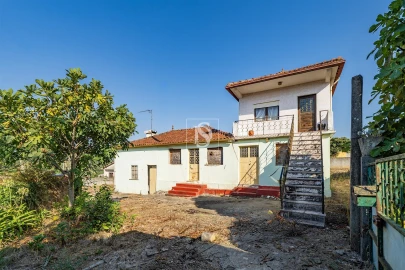 Moradia T3 para Venda em Lama