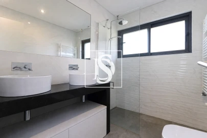 Moradia T3 para Venda em Silves