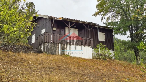 Moradia T2 para Venda em Merufe