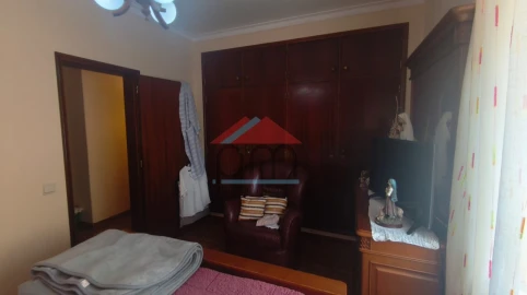 Moradia T5 para Venda em Vila Praia de Ancora