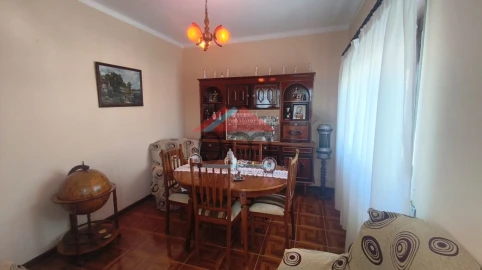 Moradia T5 para Venda em Vila Praia de Ancora