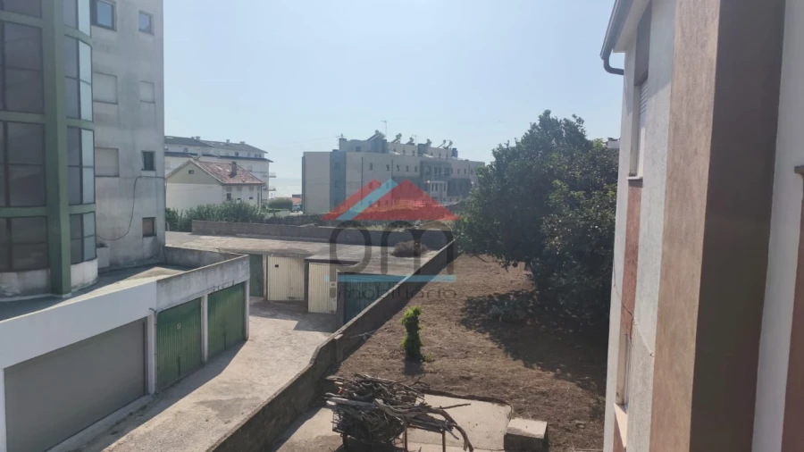 Moradia T5 para Venda em Vila Praia de Ancora Foto 2