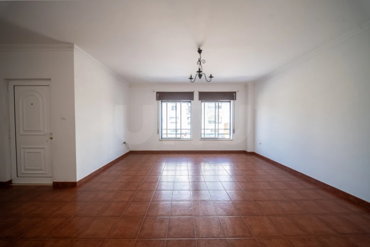 Apartamento T3 para Venda em Bombarral e Vale Covo Foto 3