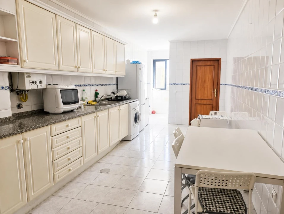 Apartamento T2 para Venda em Glória e Vera Cruz Foto 2