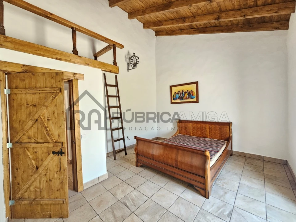 Quinta T2 para Venda em Alte Foto 14