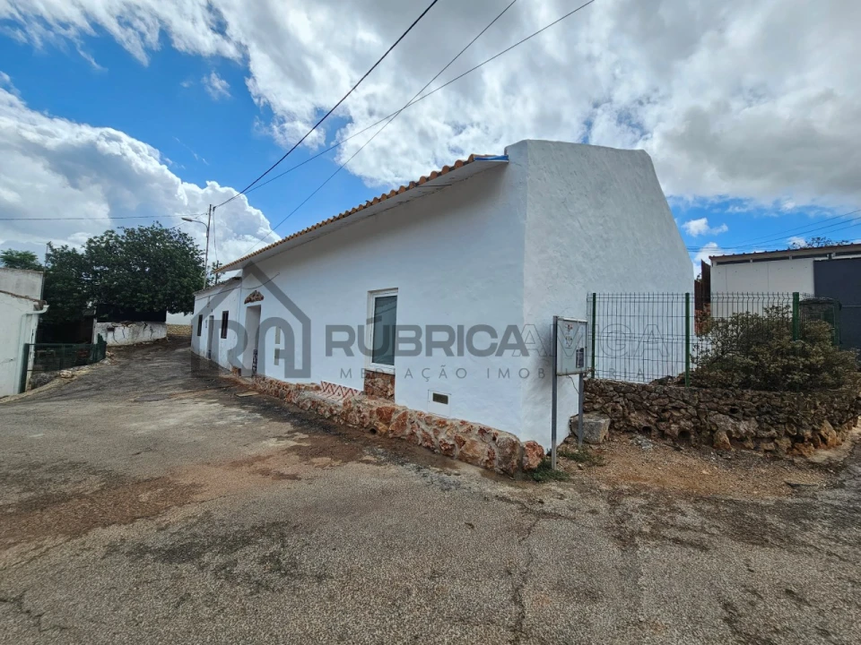 Quinta T2 para Venda em Alte Foto 30