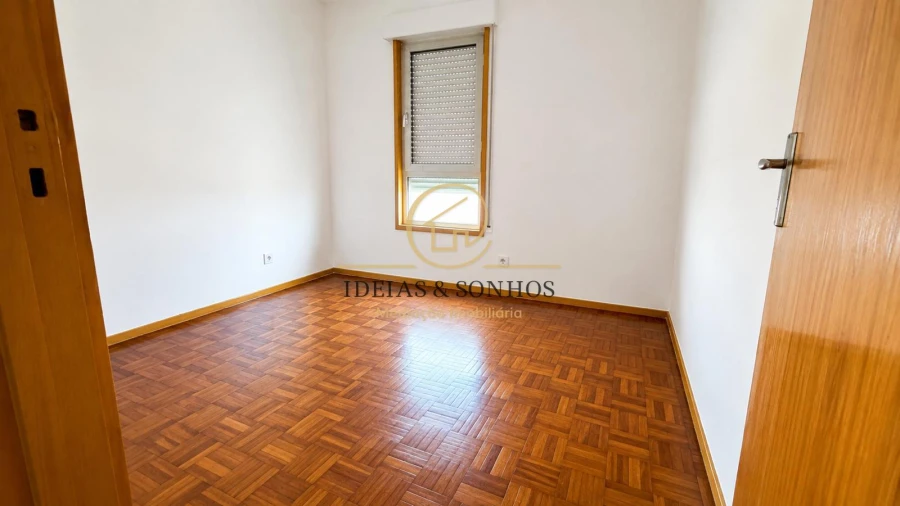 Apartamento T2 para Venda em Laranjeiro e Feijó Foto 7