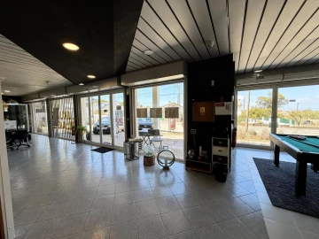 Loja para Arrendamento em Sesimbra (Castelo)