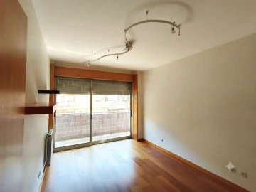 Apartamento T2 para Venda em Santa Clara e Castelo Viegas