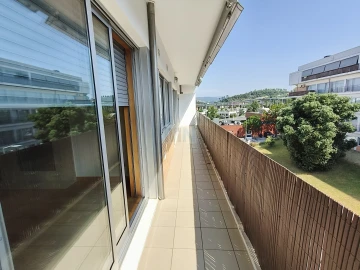 Apartamento T2 para Venda em Santa Clara e Castelo Viegas