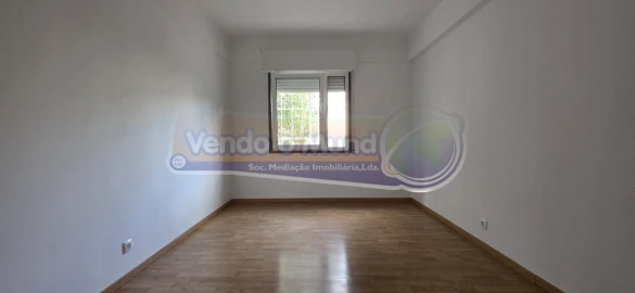 Apartamento T3 para Venda em Carnide