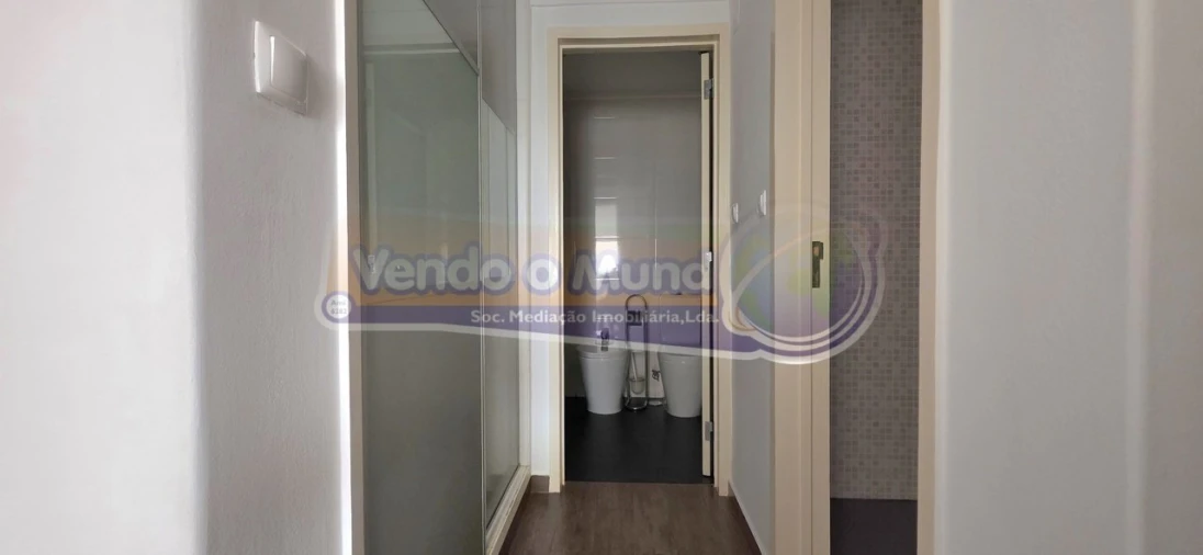 Apartamento T3 para Venda em Carnide Foto 14