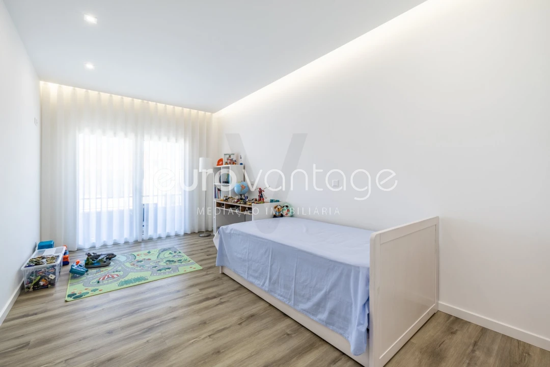 Apartamento T3 para Venda em Marinha Grande Foto 16