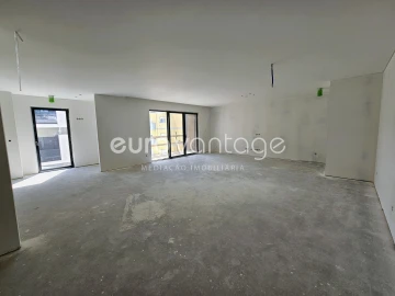 Apartamento T1 para Venda em Leiria, Pousos, Barreira e Cortes