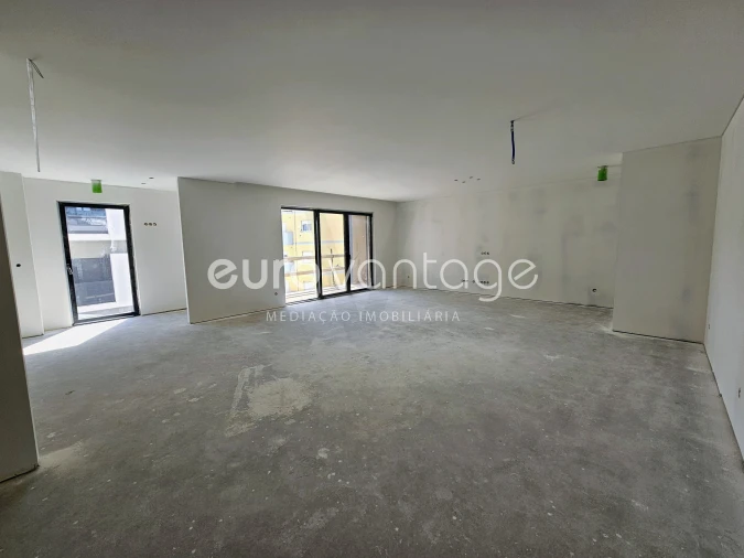 Apartamento T1 para Venda em Leiria, Pousos, Barreira e Cortes Foto 10