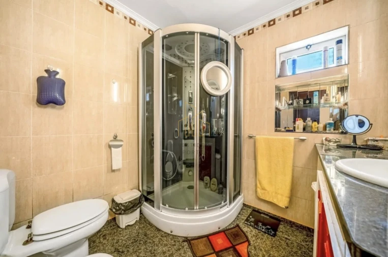 Quinta T2 para Venda em Budens Foto 13